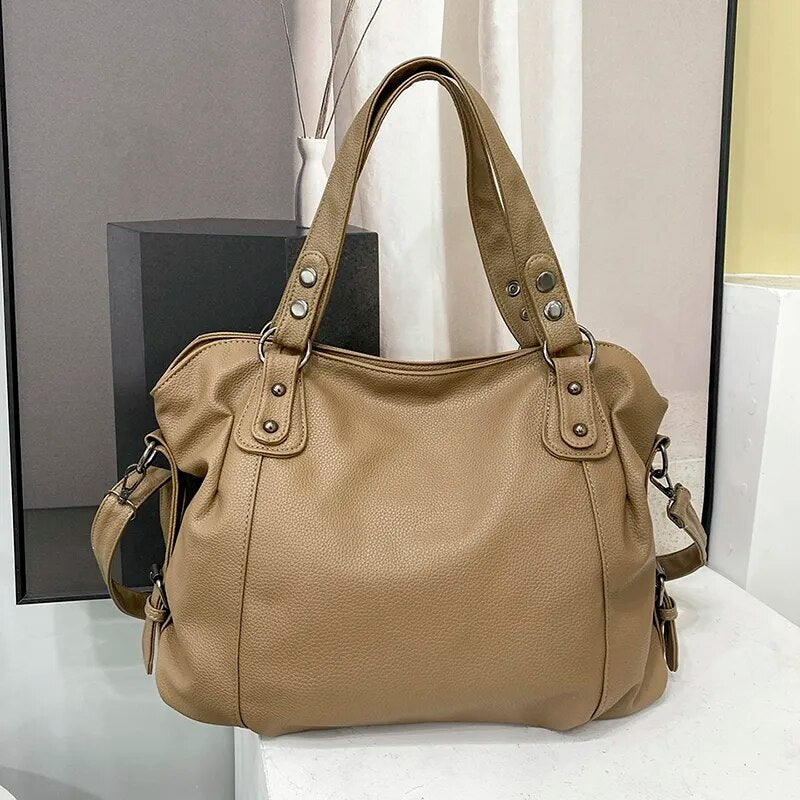 damen-designer-handtasche-schwarz