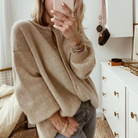 Leichte kurze Strickjacke für Frauen