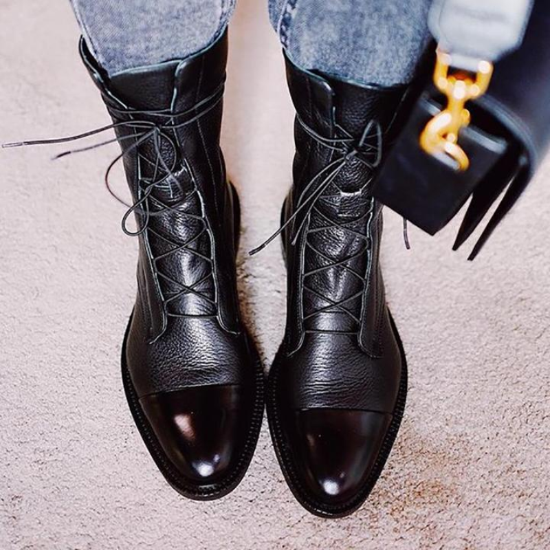 damen-schwarz-stiefel​-flach 
