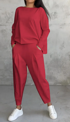Zweiteiliges Sommer-Outfit für Frauen