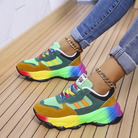 damen-stylisch-sneaker-turnschuhe