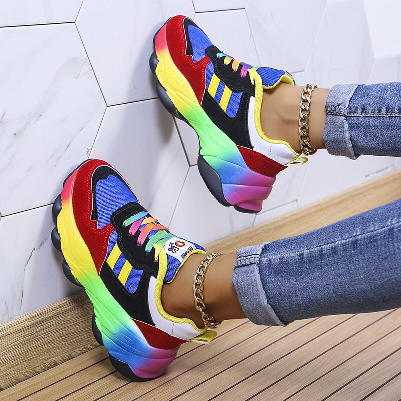 damen-stylisch-sneaker-turnschuhe