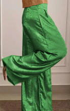 Zweiteiliges Sommeroutfit für Frauen